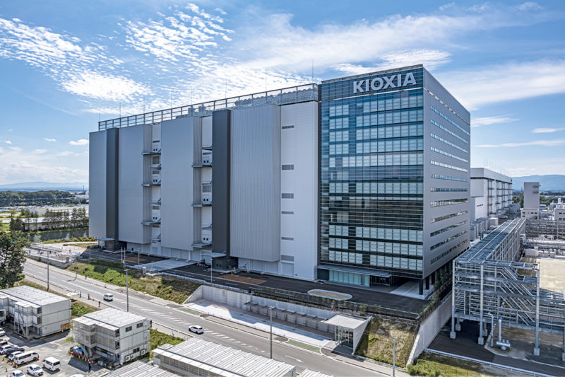 Kioxia Officially Announces Phase-Out of Legacy 2D NAND and Third-Generation BiCS 3D NAND, Marking End of an Era in Flash Memory